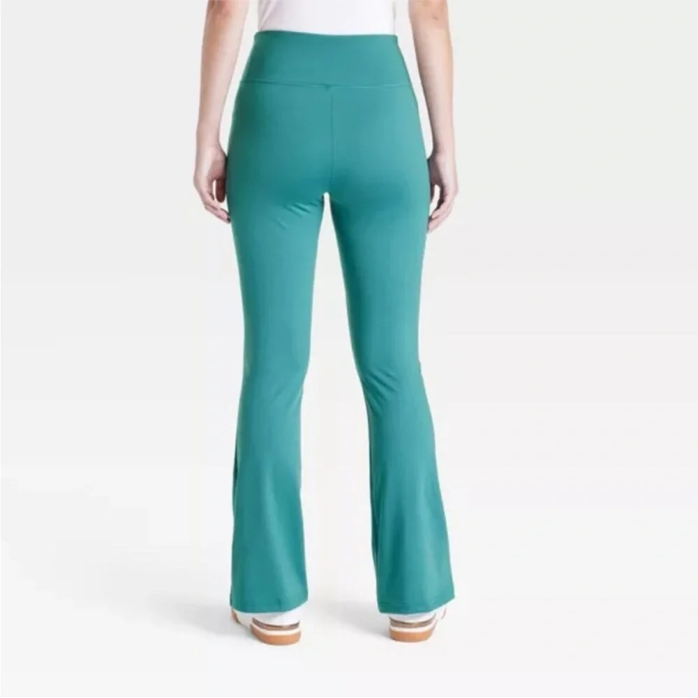 a new day Women's Green Flare Pants - Picture 3 of 5